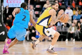 pg模拟器西亚卡姆连续十场比赛得分超过赛况扑朔迷离，快船挑战极限！的简单介绍